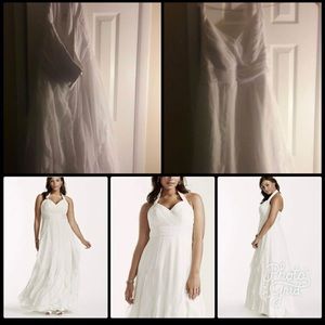 Women’s plus size wedding dress